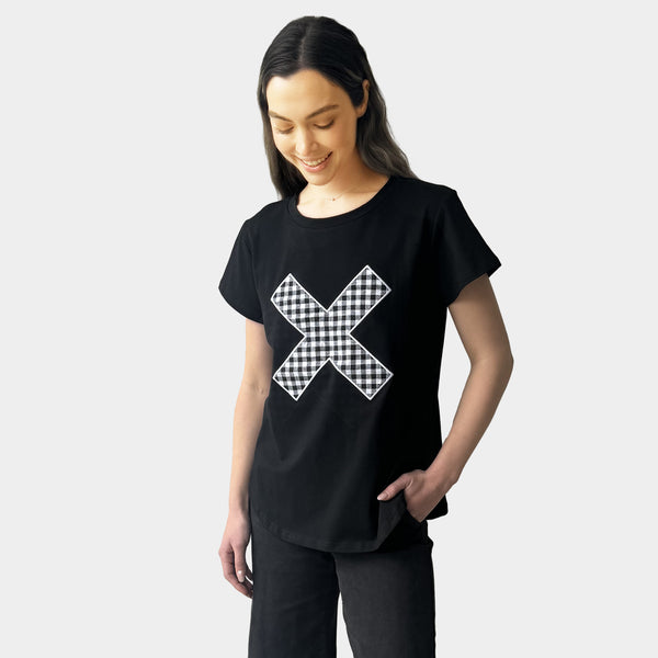 AM01267-3  EMBROIDERY GINGHAM CROSS TEE