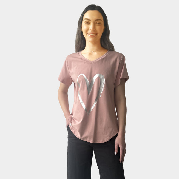 AM022202 LOVE HEART PRINT V NECK TEE