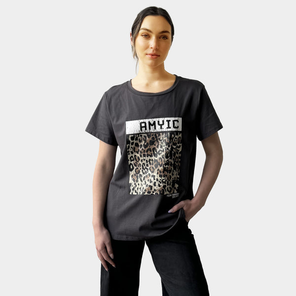 AM023077 LEOPARD SQUARE PRINT TEE